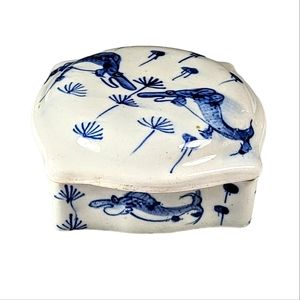 Vintage Blue And White Koi Fish Asian Trinket Box Chinoiserie